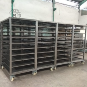 Stainless Steel Trays & Trolley